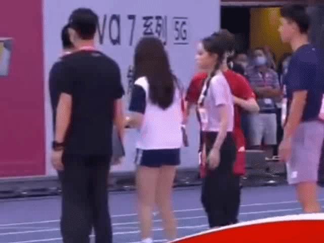 何洛洛最新动态曝光✨📣